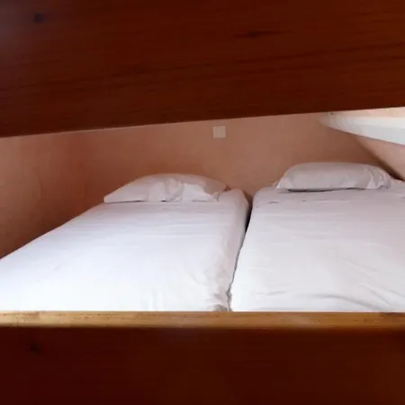Hotell De France 3*