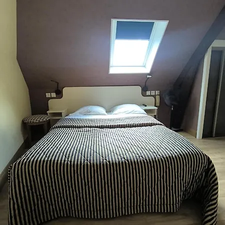 Hotell De France 3*